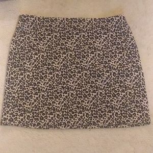 Loft Plus leopard print skirt with pockets NWOT 16